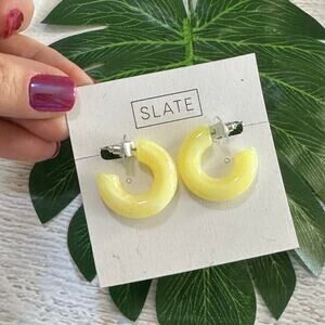 SLATE YELLOW 1” HOOP EARRINGS Acrylic ￼